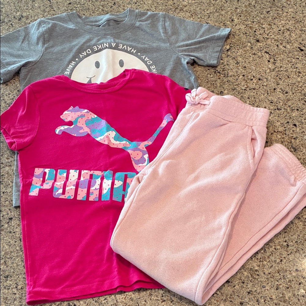 Girls 7 Nike/Puma Athletic Lot
